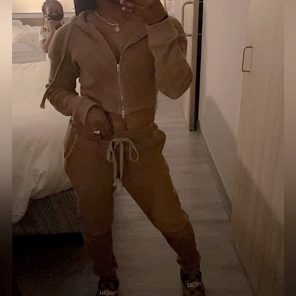 Brown waffle knit jogger set - Picture 4 of 17